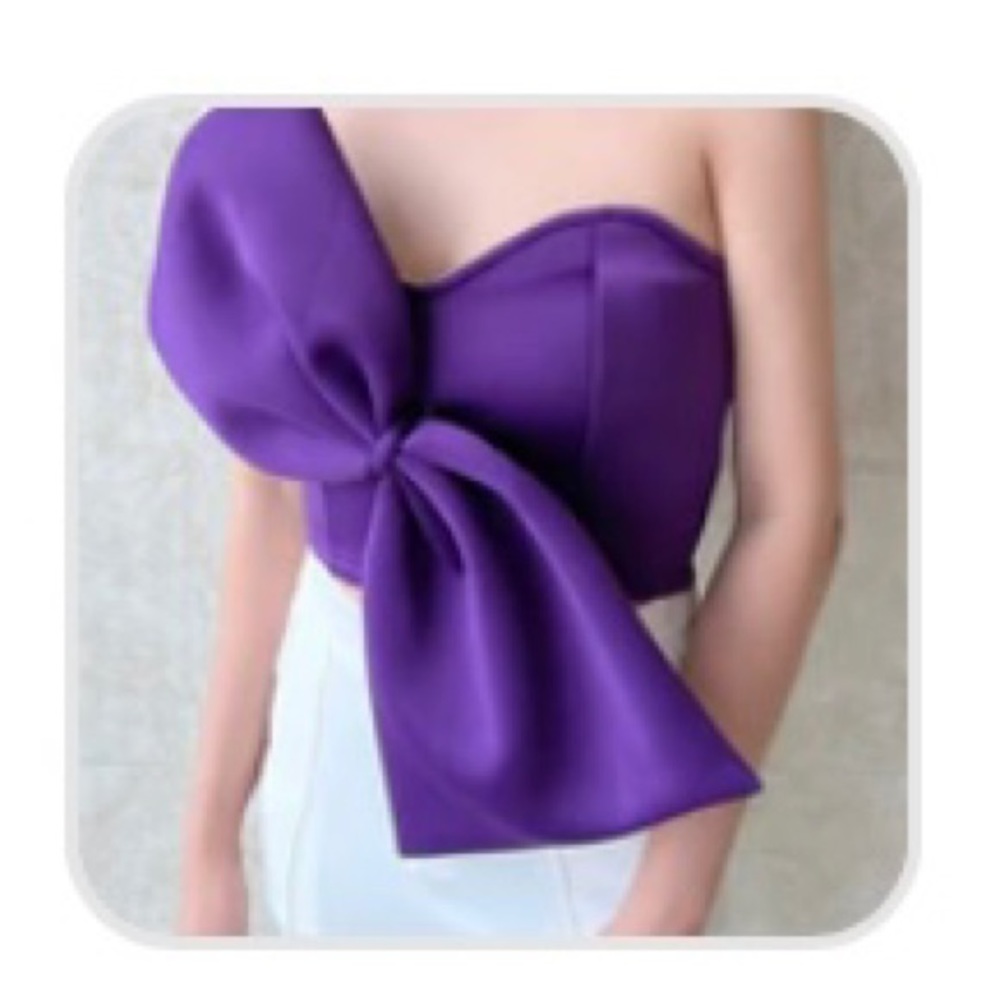 CHICK BOW CROP-TOP